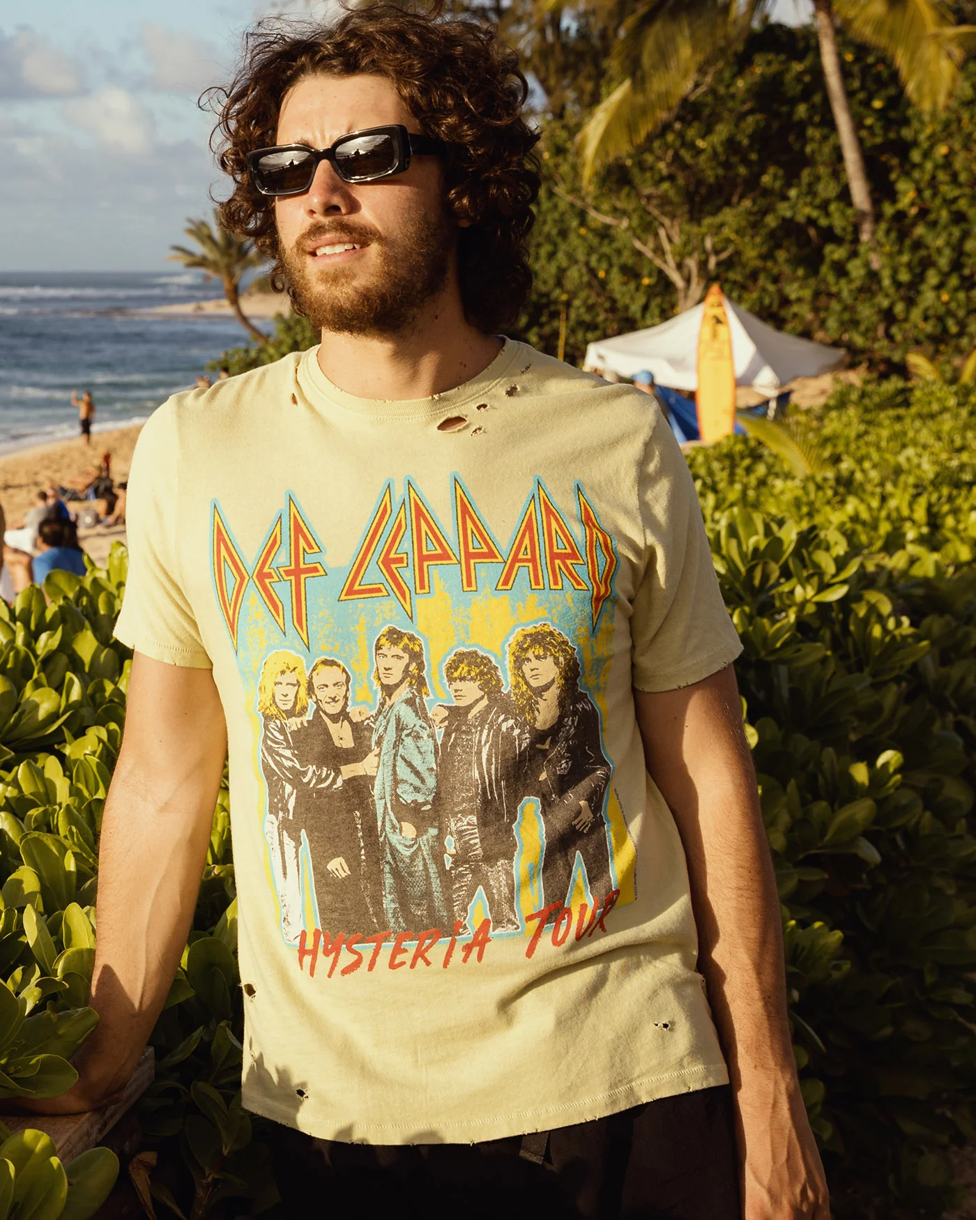 Def Leppard Hysteria Tour Vintage Destroy Tee - Image 3