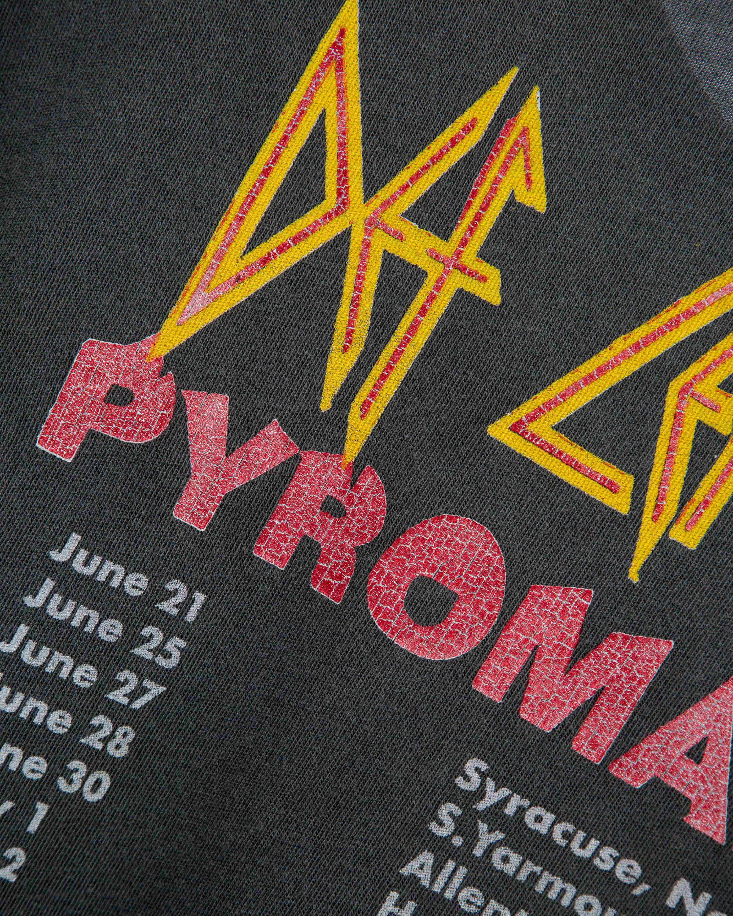 Def Leppard Pyromania Vintage Tee - Image 5