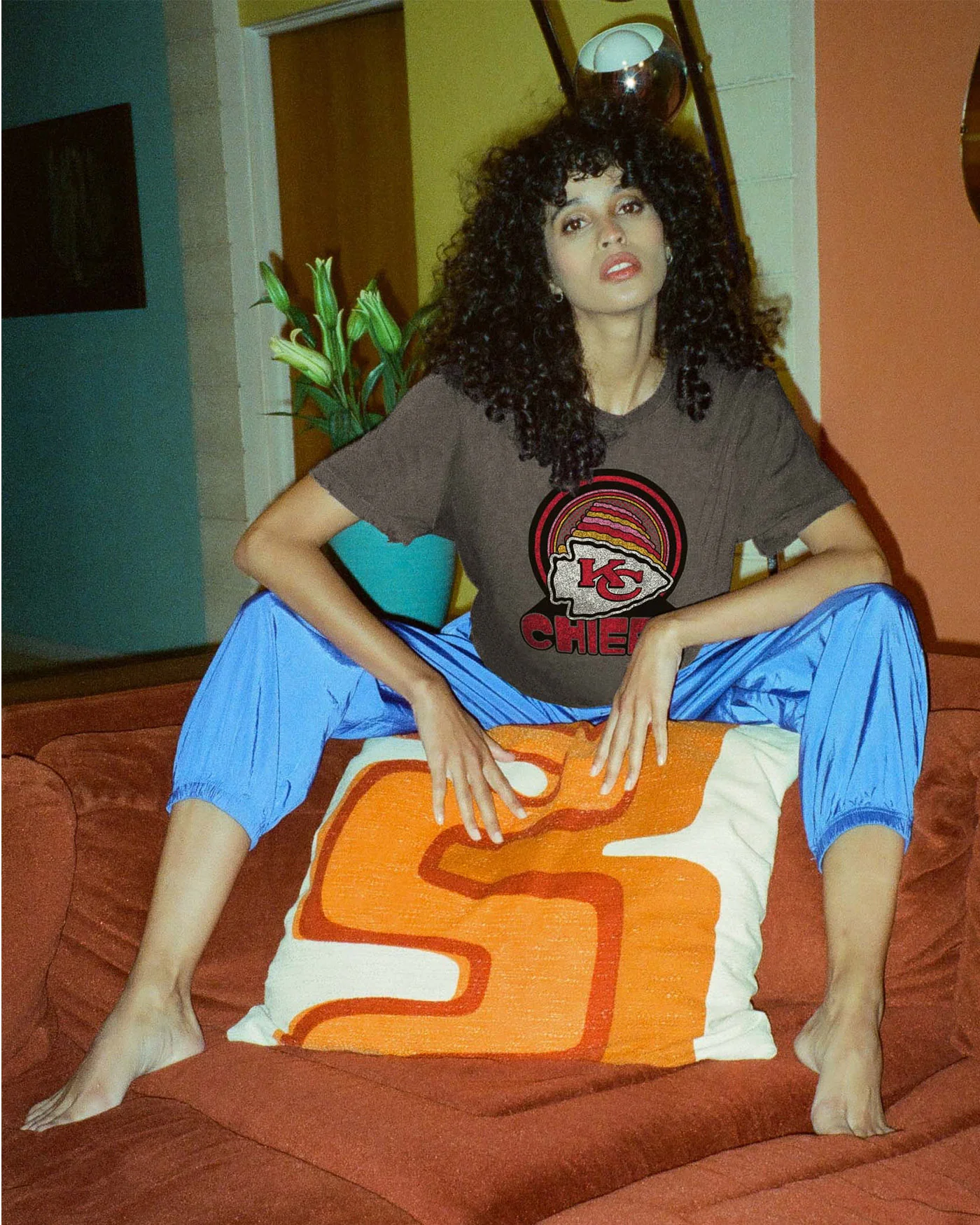NFL Infinite Vibe Chiefs Flea Market Tee - Image 3