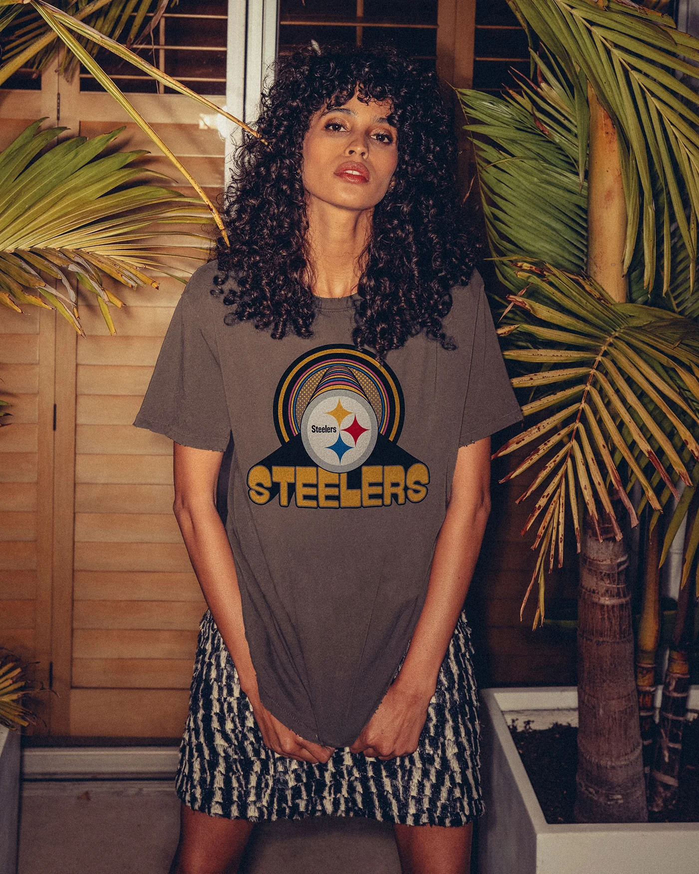 NFL Infinite Vibe Steelers Flea Market Tee - Image 3