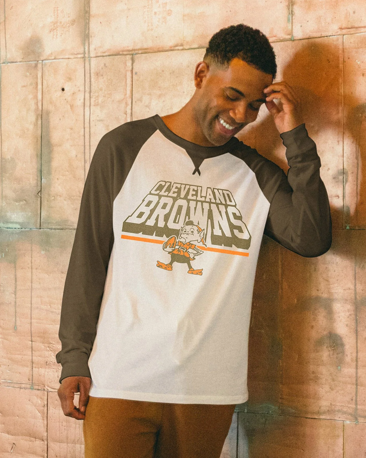 NFL Cleveland Browns Colorblock Long Sleeve Raglan - Image 2