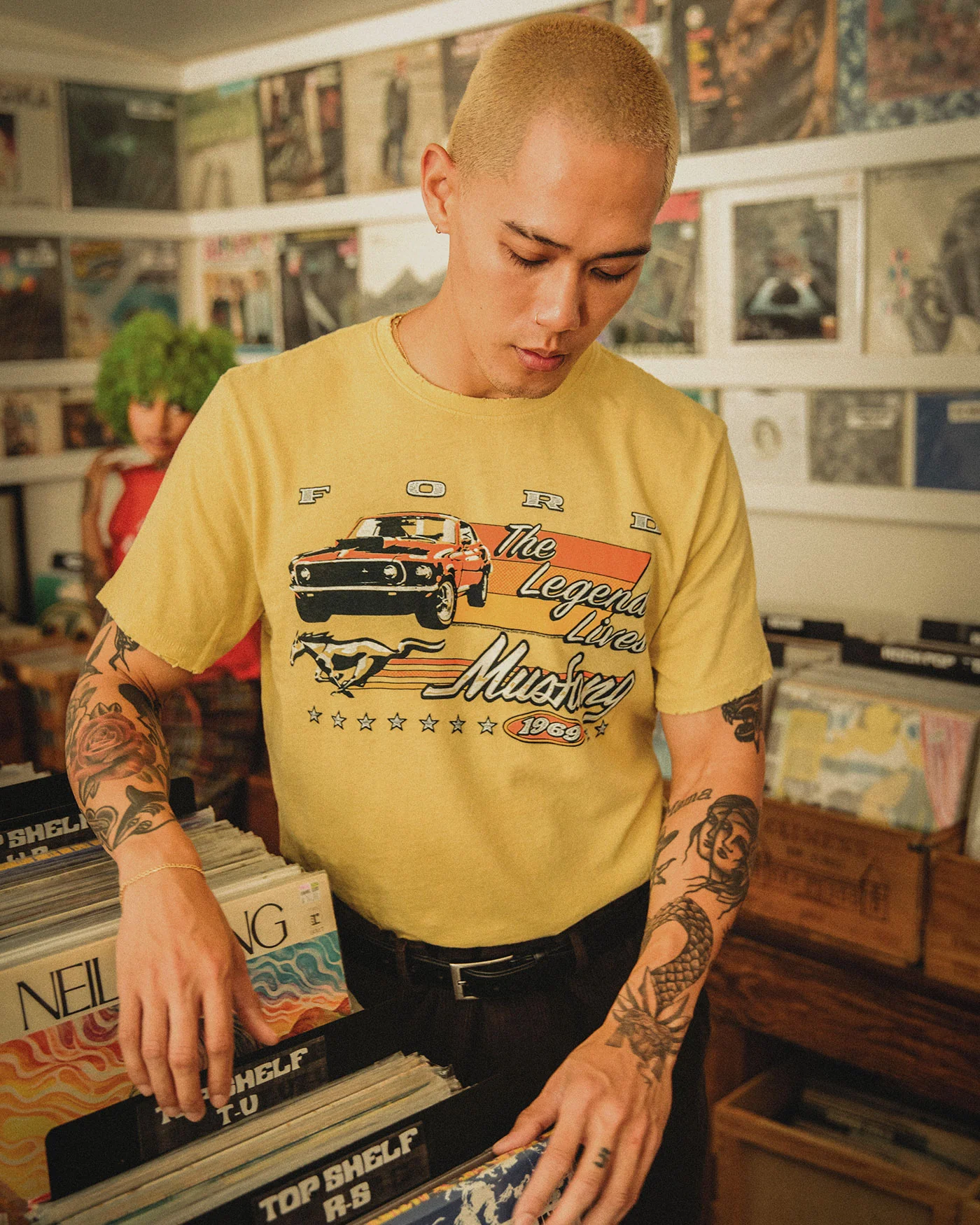 Mustang The Legend Lives Vintage Tee - Image 2