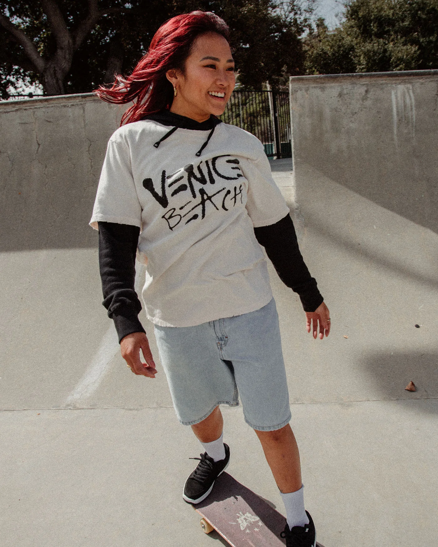Venice Beach Vintage Tee - Image 3
