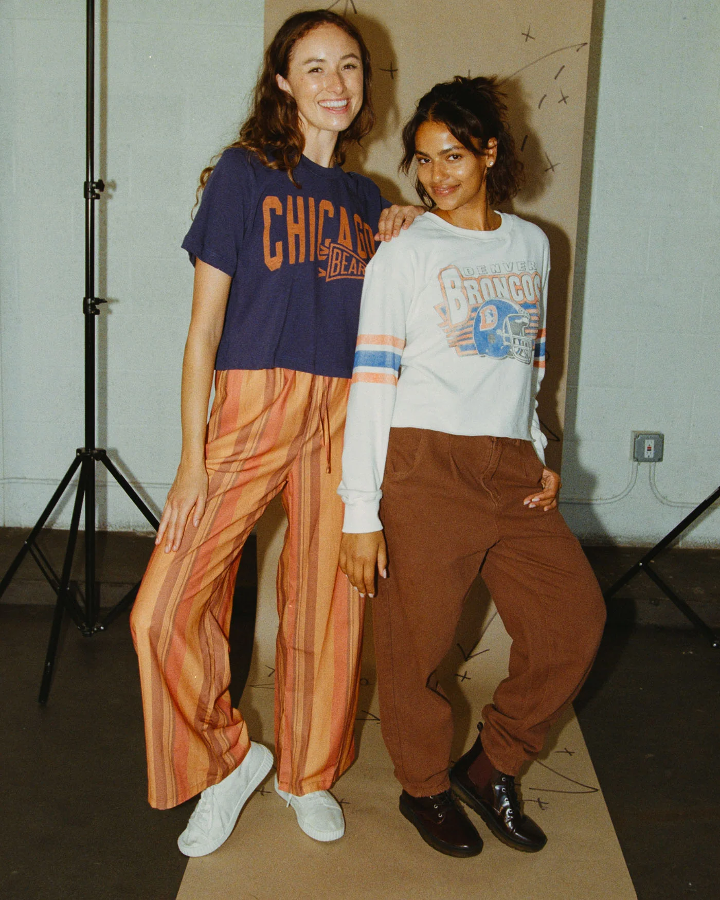 Women's Bears Dual Threat Mock Neck Crop Tee - Image 2