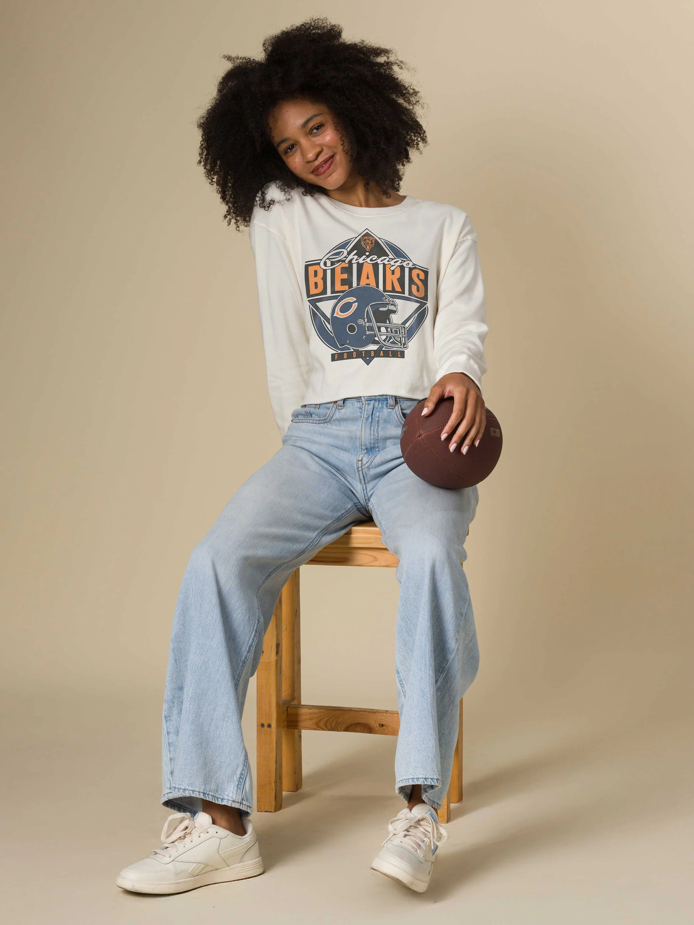 Women's Chicago Bears Helmet Crop Fleece - Image 3