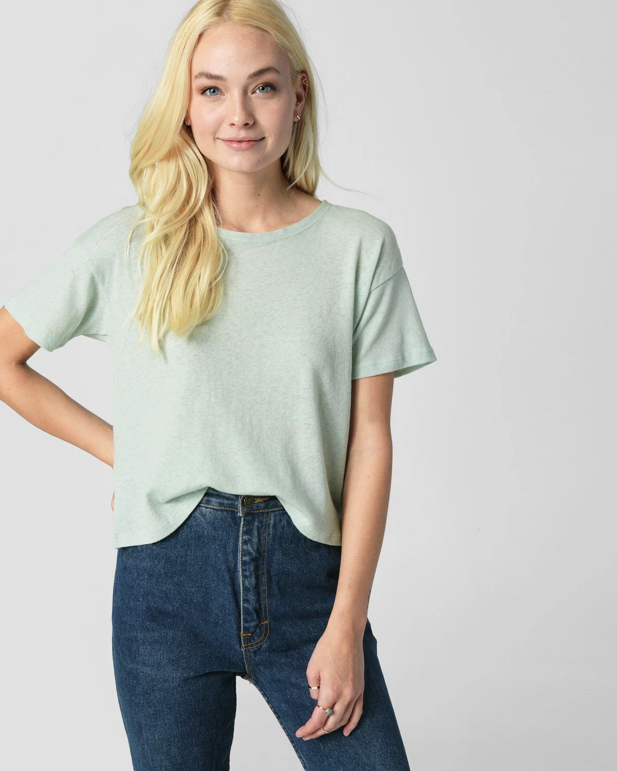 WOMENS CROP LINEN TEE *SALE*