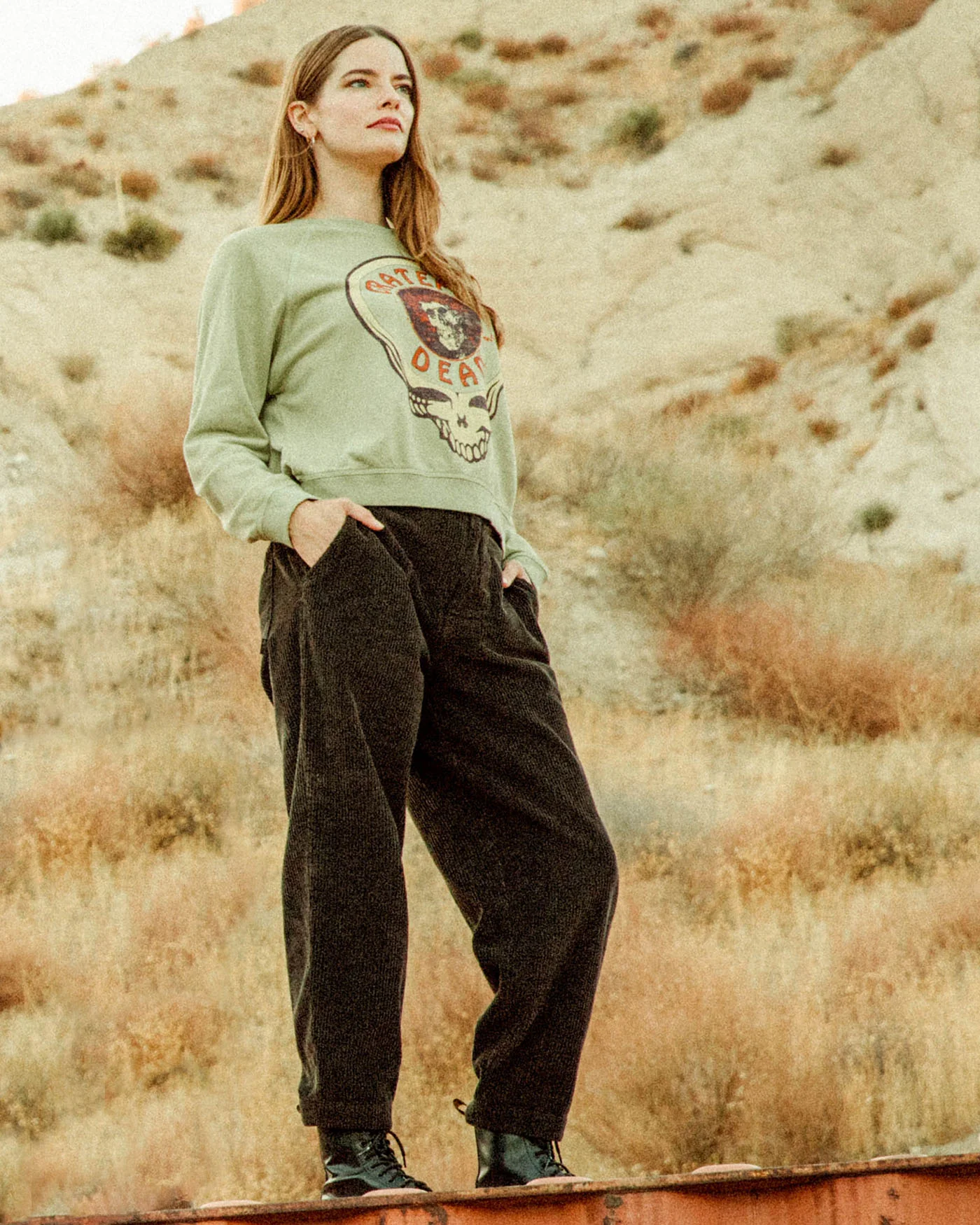 Women's Grateful Dead Skull Raglan Crew Fleece - Image 3