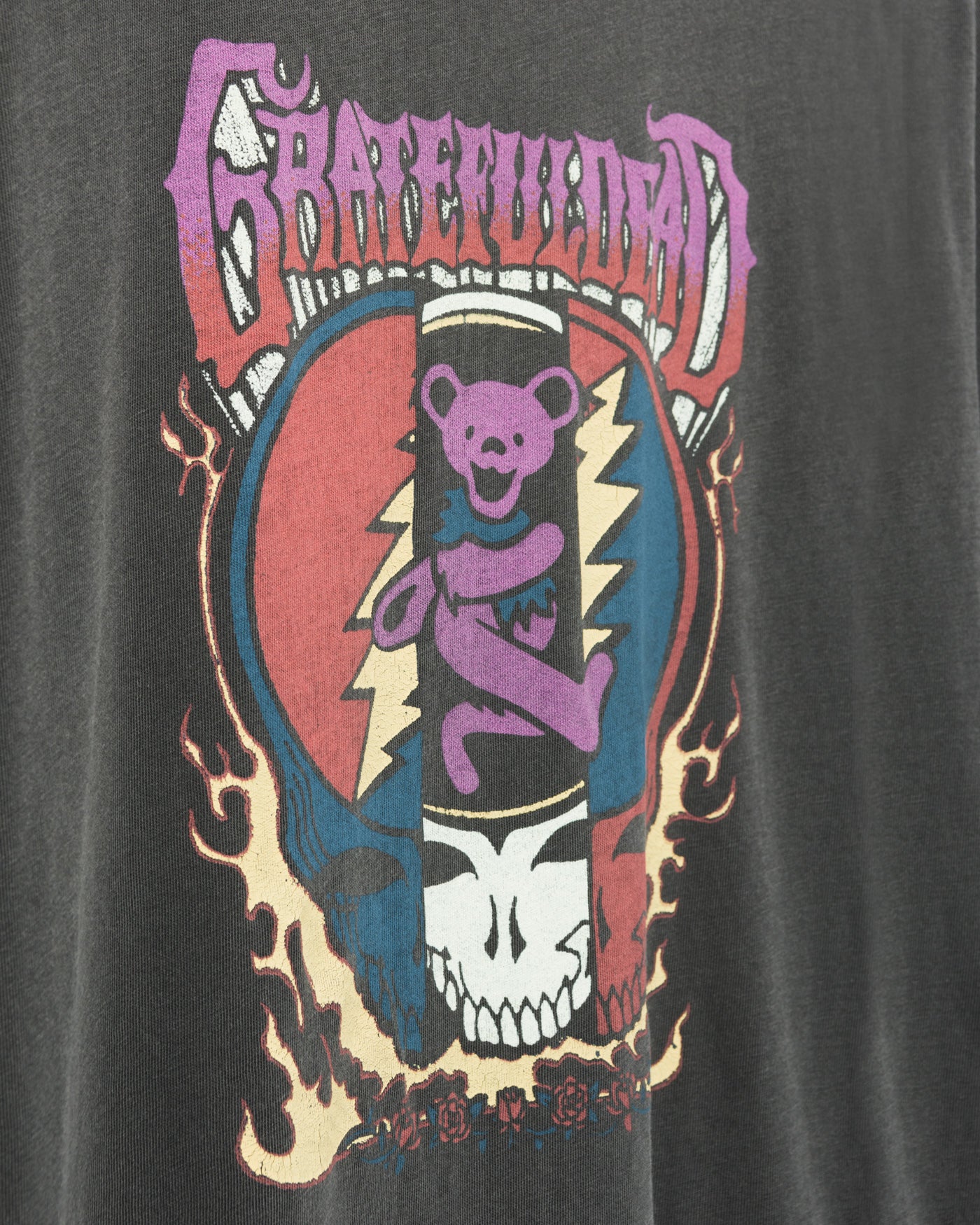 Women's Grateful Dead Dancing Bear and Skull Vintage Tee - Image 5