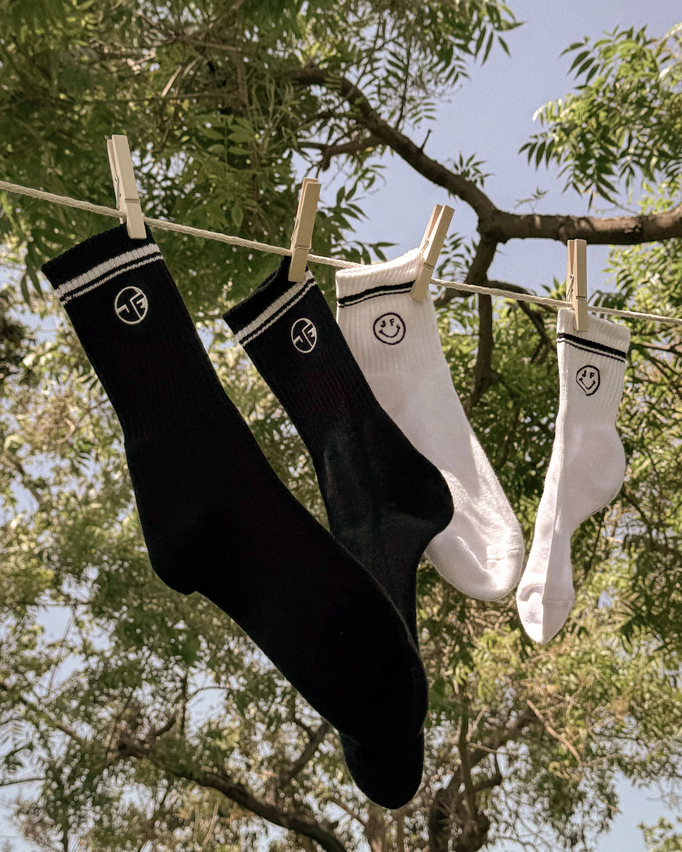 JF Smiley Embroidered Logo Ankle Socks - Image 5