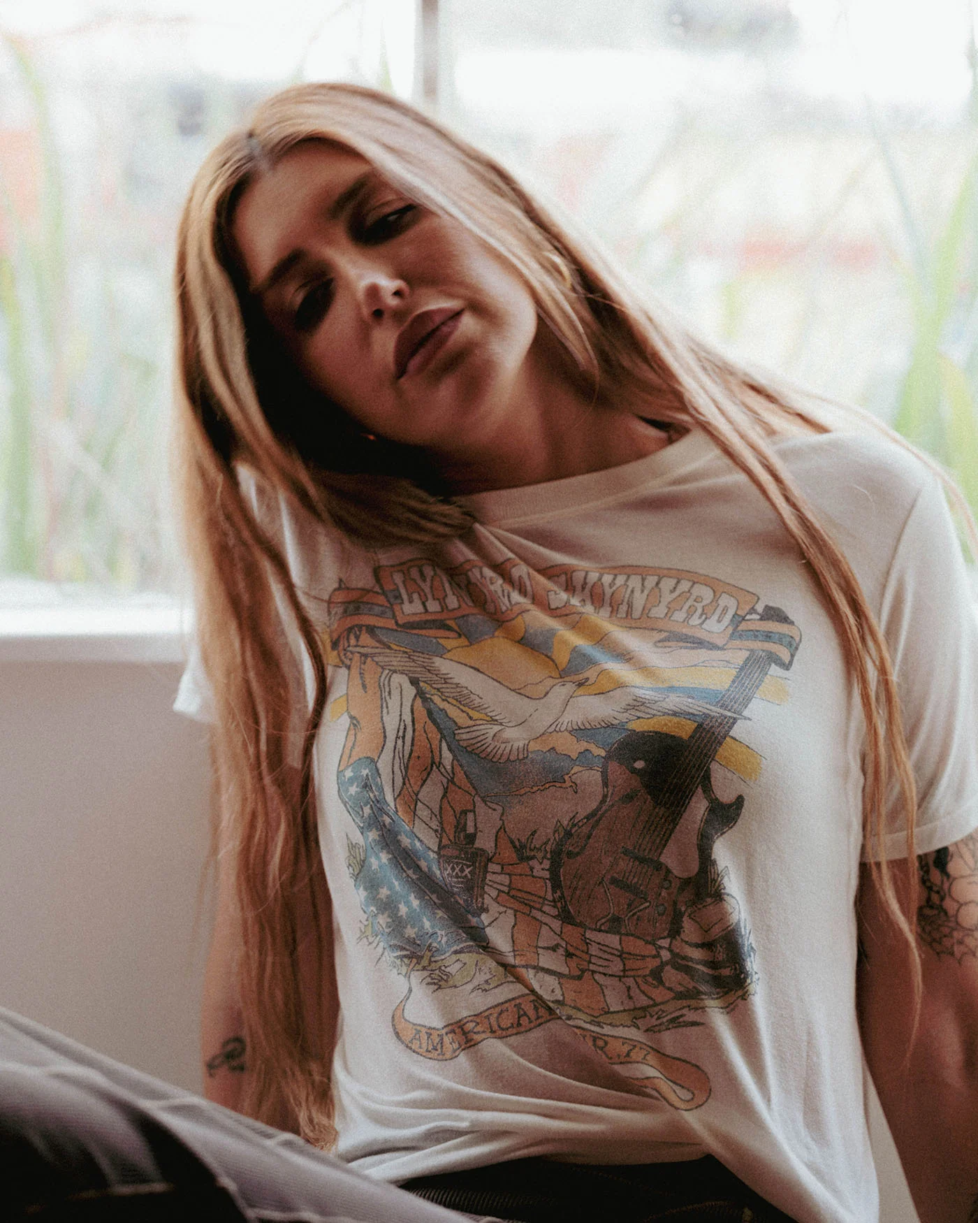 Women's Lynyrd Skynyrd American Tour '77 Vintage Tissue Tee - Image 3