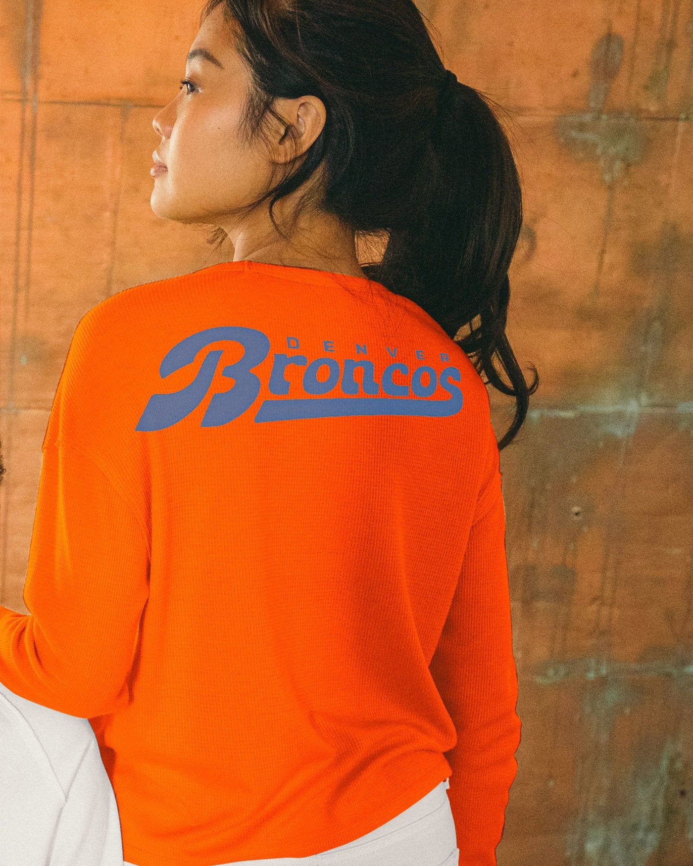 Women's NFL Denver Broncos Long Sleeve Pocket Thermal - Image 4