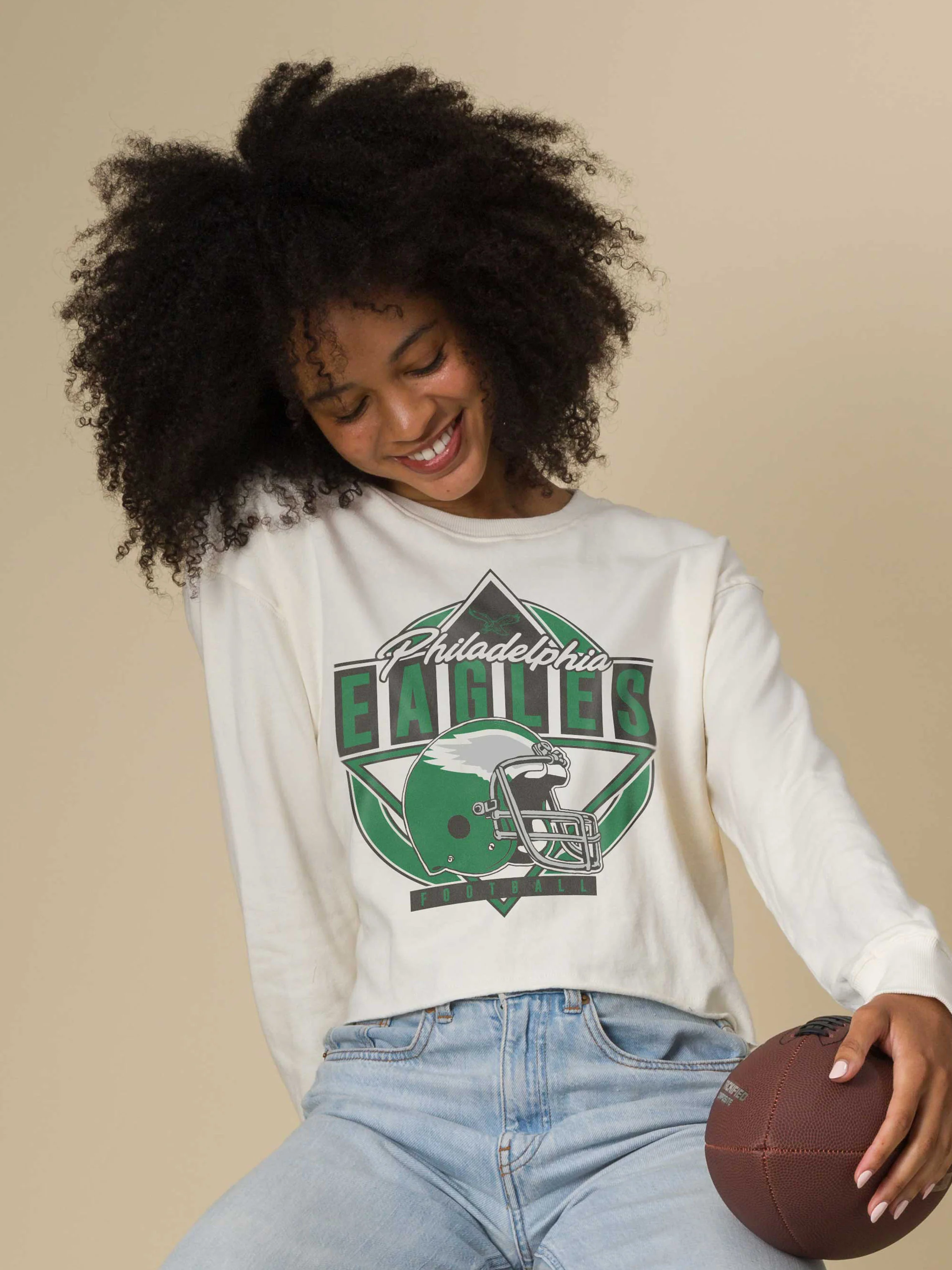 Women's Philadelphia Eagles Helmet Crop Fleece - Image 3