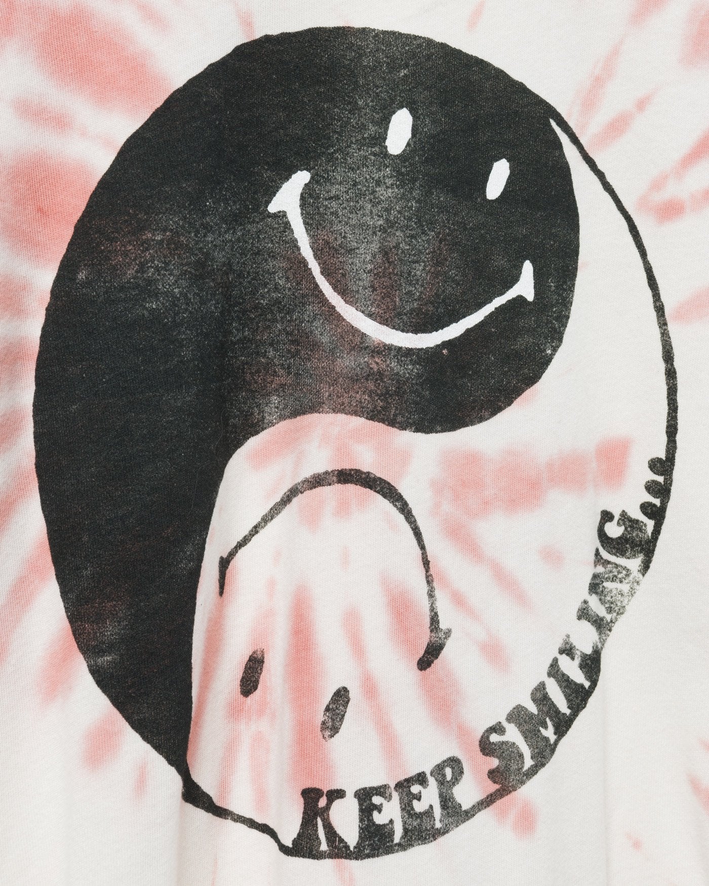 Women's Smiley Yin Yang Vintage Tee - Image 5