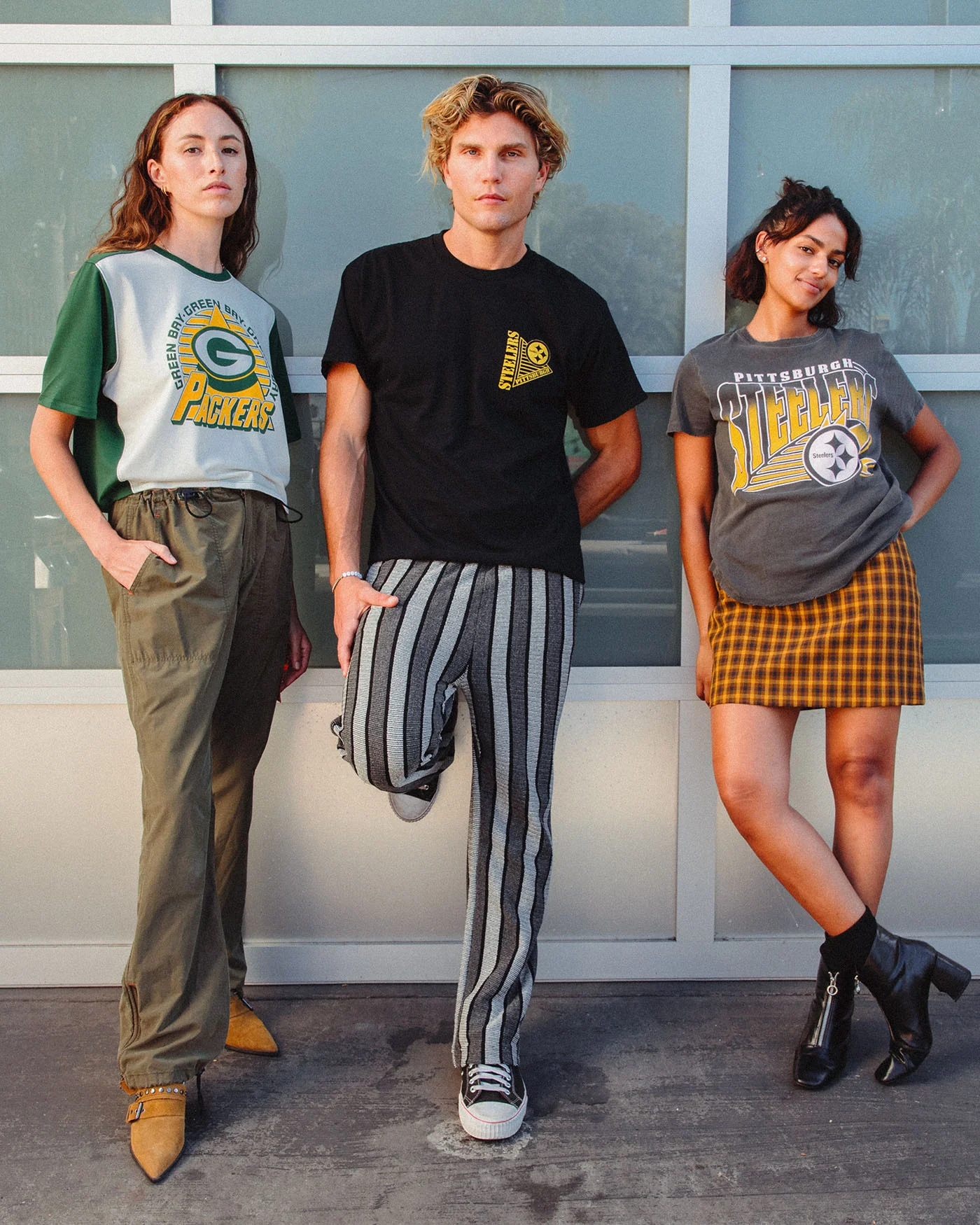 Women's Pittsburgh Steelers Vintage Tee - Image 2